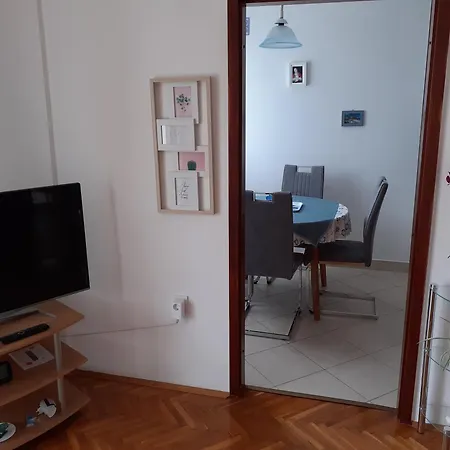 Apartman Lovran Apartment