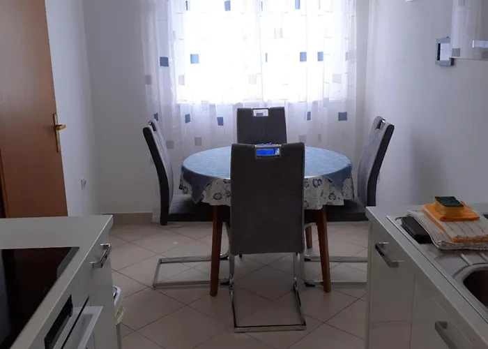 Apartman Lovran Apartamento *